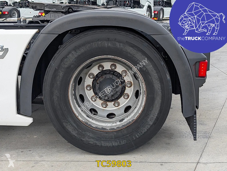 جرار Scania 520