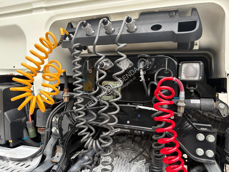 جرار DAF + 6X2 + STEERING/LIFT SHAFT + EURO 6 +...
