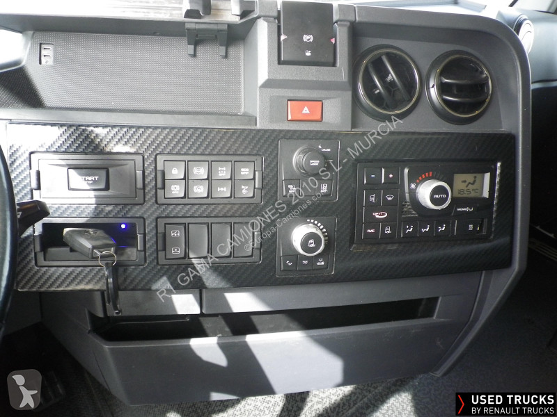 Cabeza tractora Renault