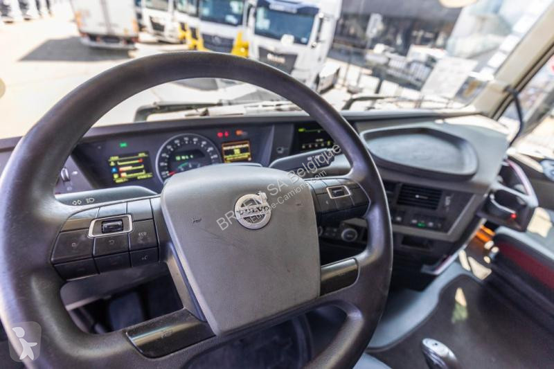 جرار Volvo 500 + INTARDER + HYDR.