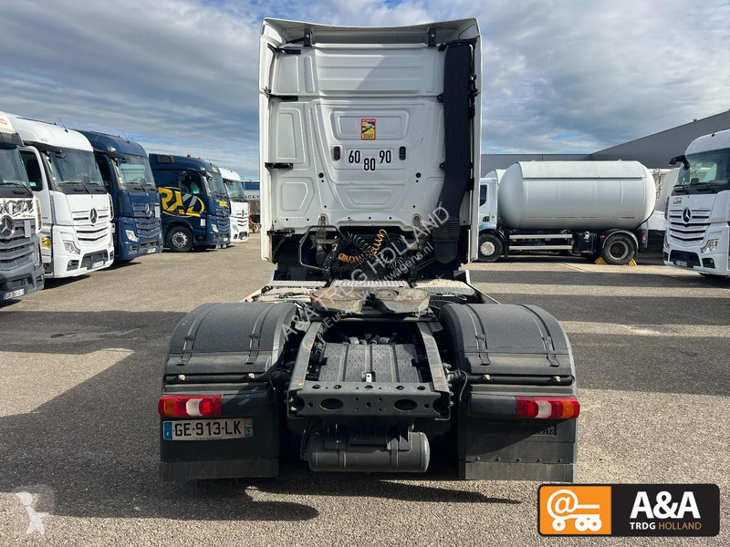 جرار Mercedes ACTROS 1845