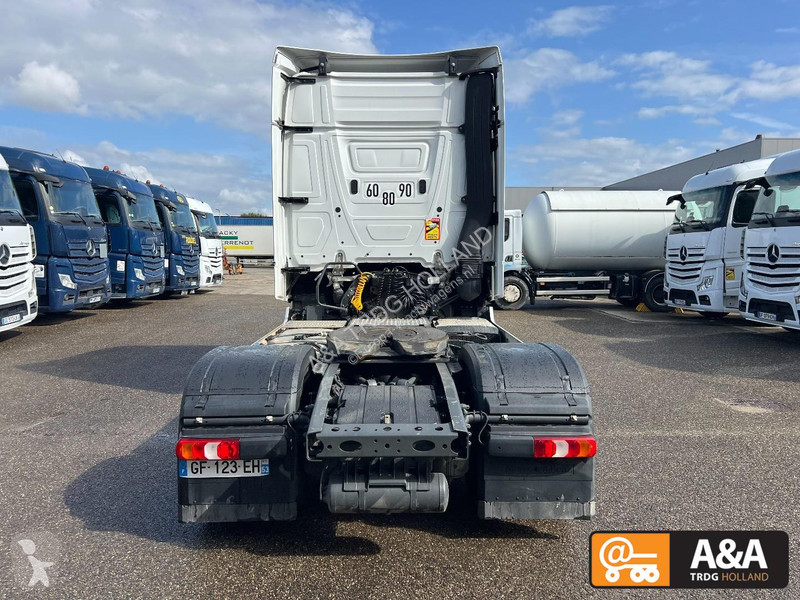 جرار Mercedes ACTROS 1845