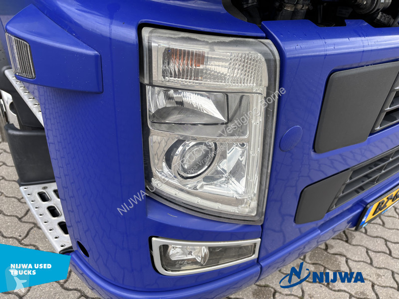 جرار Volvo 380 4x2 RTI Compressor + Xenon