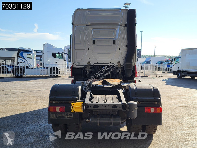 جرار Mercedes 1851 4X4 StreamSpace 4X4...