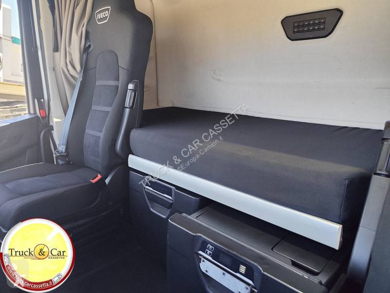 جرار Iveco