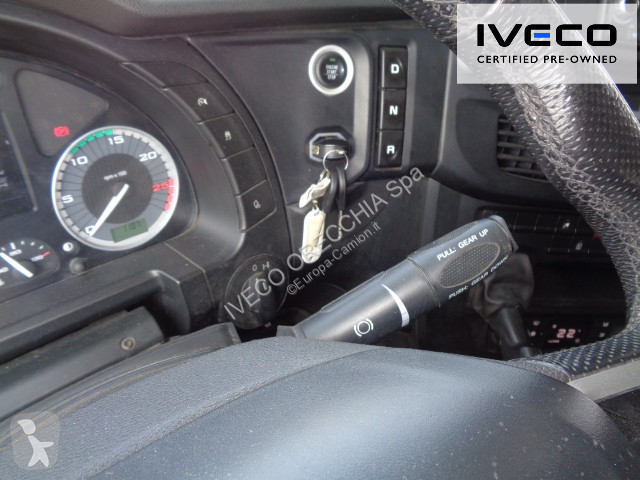 جرار Iveco S-WAY AS440S49T/P