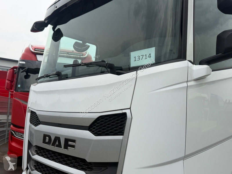 جرار DAF 530 FT Lowdeck/Mega Intarder