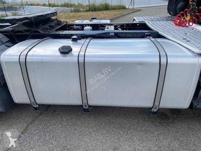 Iveco  tractor unit