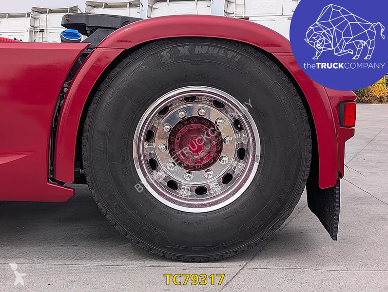 جرار Scania 500