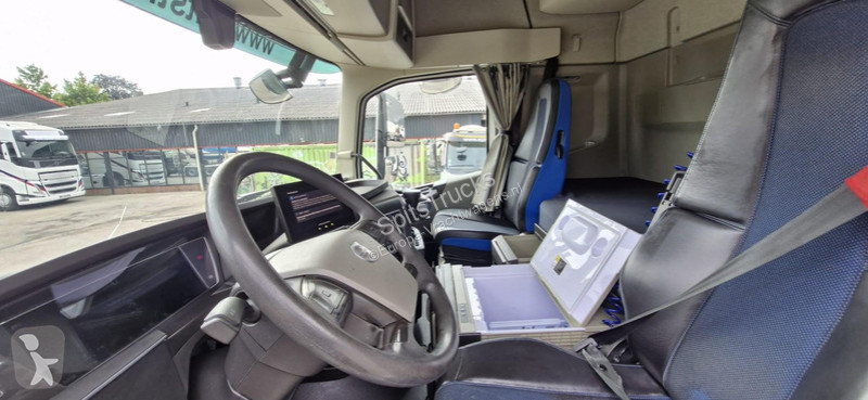 Trattore Stradale Volvo 500