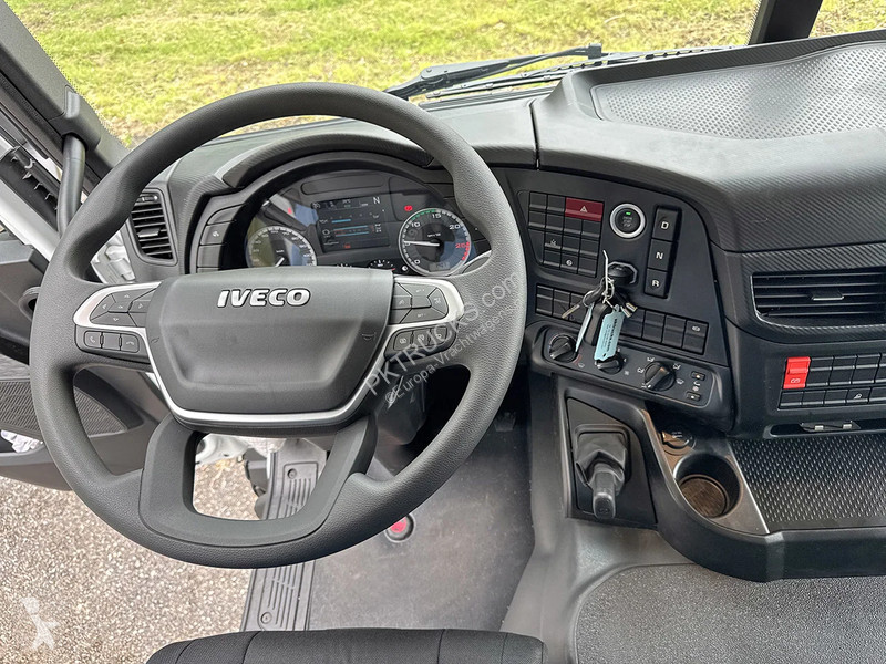 Trattore Stradale Iveco T-Way AT720T47TH ADR...