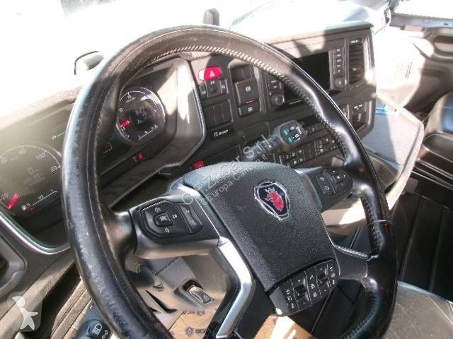 جرار Scania