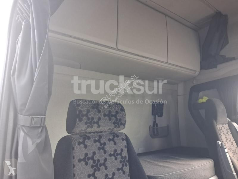 جرار Scania