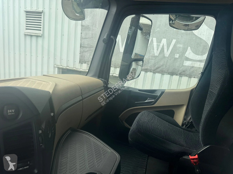 Trekker Mercedes 1845 , Bleutec 6 , Airco