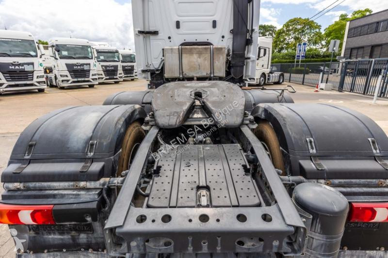 Cabeza tractora Mercedes 2646 LS + HYDR