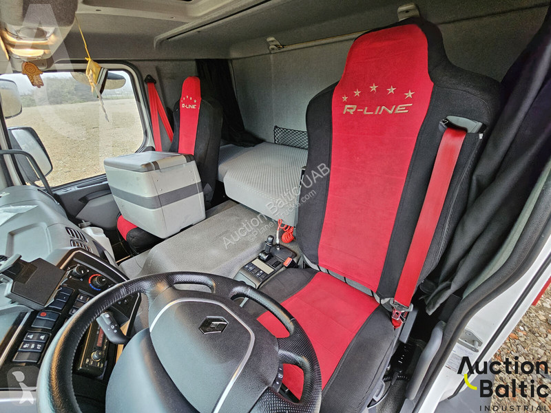 Traktor Renault D Wide