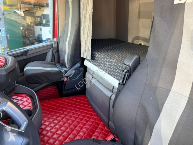 Тягач DAF XF