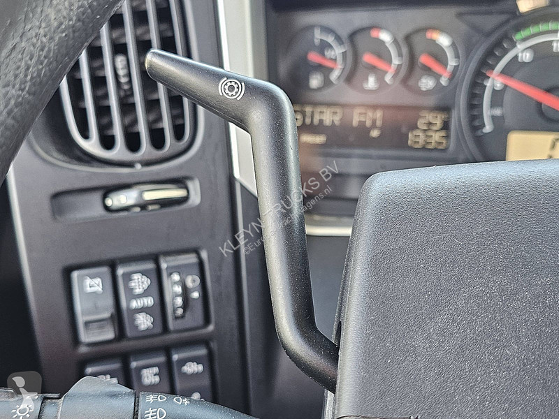 جرار Renault C 430 SHORT CAB 188TKM