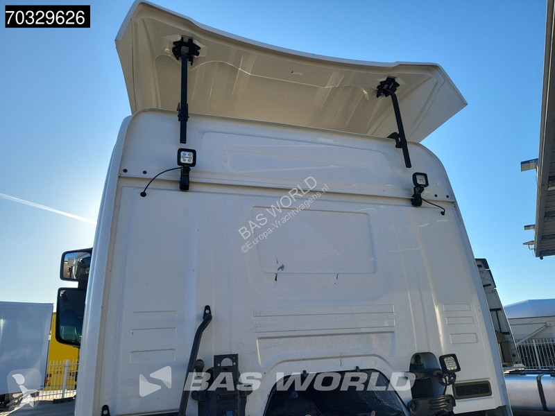 جرار Scania 360  4X2 Daycab Navi