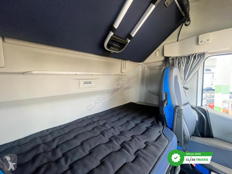 جرار Volvo FH 460 Globetrotter XL i-Save