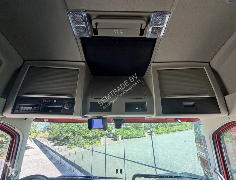جرار Volvo 13500 FULL AIR 6x2 TWINSTEER I-PARK...