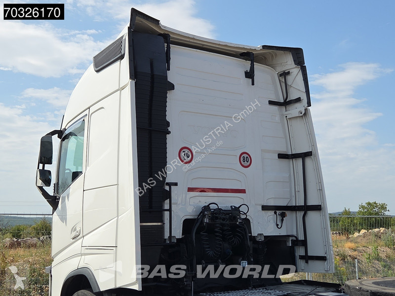 جرار Volvo 500  4X2 Globe 2xTanks Xenon...
