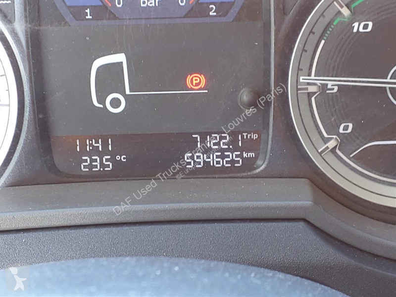 جرار DAF XF  FT 4X2
