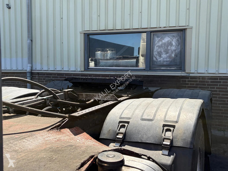 جرار Volvo 520 Heavy Duty Tractor - 6x4 - Euro...