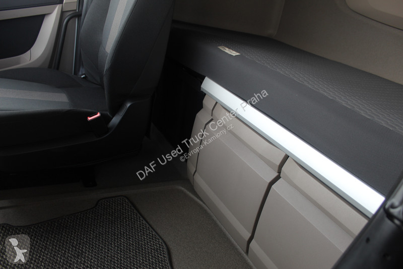 Tratores DAF XG  FT LOW DECK 4X2