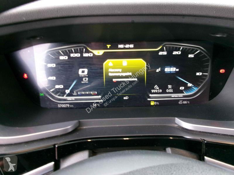 Nyergesvontató DAF 480 FT 4X2