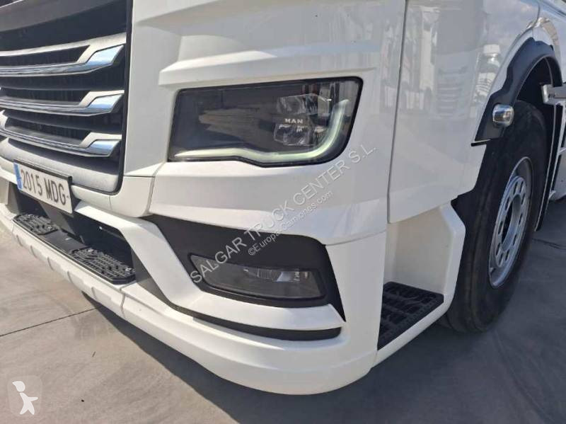 MAN  tractor unit