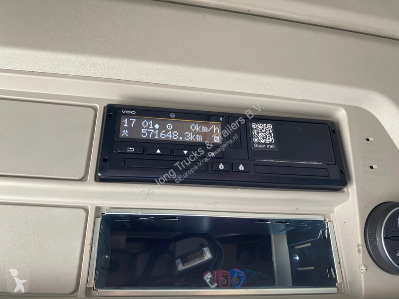جرار Iveco 480 / 2x Tank / Intarder / Euro 6D