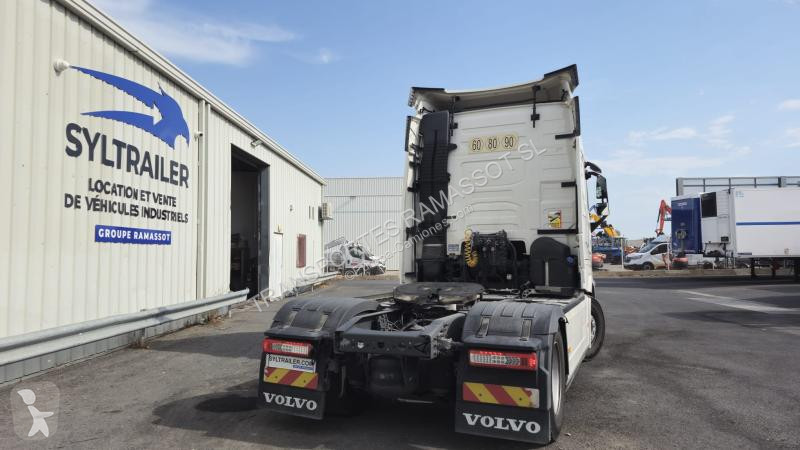 جرار Volvo 500 I-SAVE