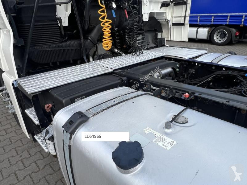 Cap tractor MAN TGX 18.460