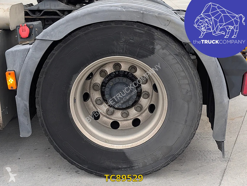Tracteur Iveco 440 S46