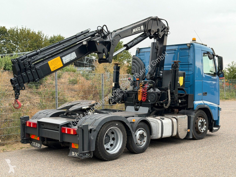 جرار Volvo 420 6x2 mit Ladekran HLK 231 | 4x...