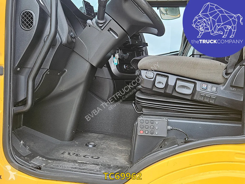 Тягач Iveco