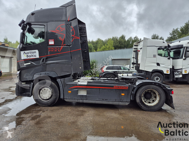 Cabeza tractora Renault T520