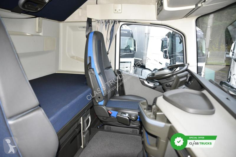 Trekker Volvo FH 460 Globetrotter XL Varios i-Save