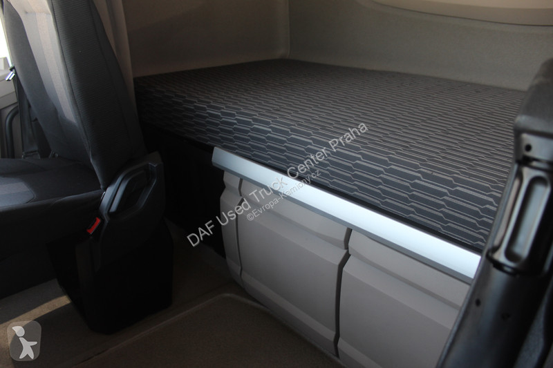 Tratores DAF XG  FT 4X2