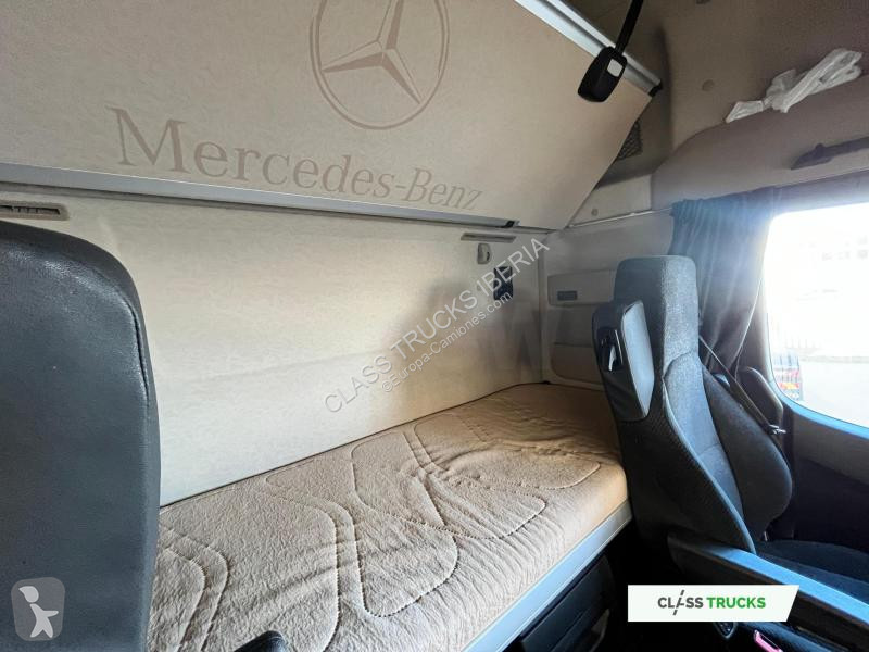 Cabeza tractora Mercedes 5 1845 BigSpace MirrorCam