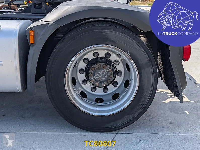 Cabeza tractora DAF