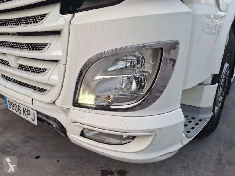 Cabeza tractora DAF