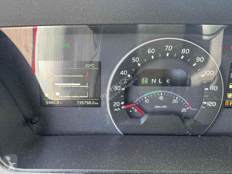 Trekker Volvo FM 370 4X2 EURO 6 - DAMAGED