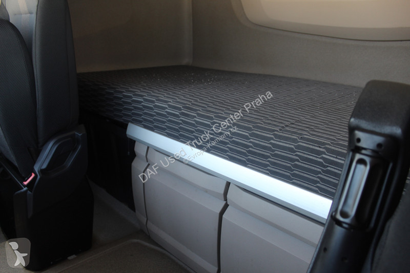 Tratores DAF XG  FT 4X2