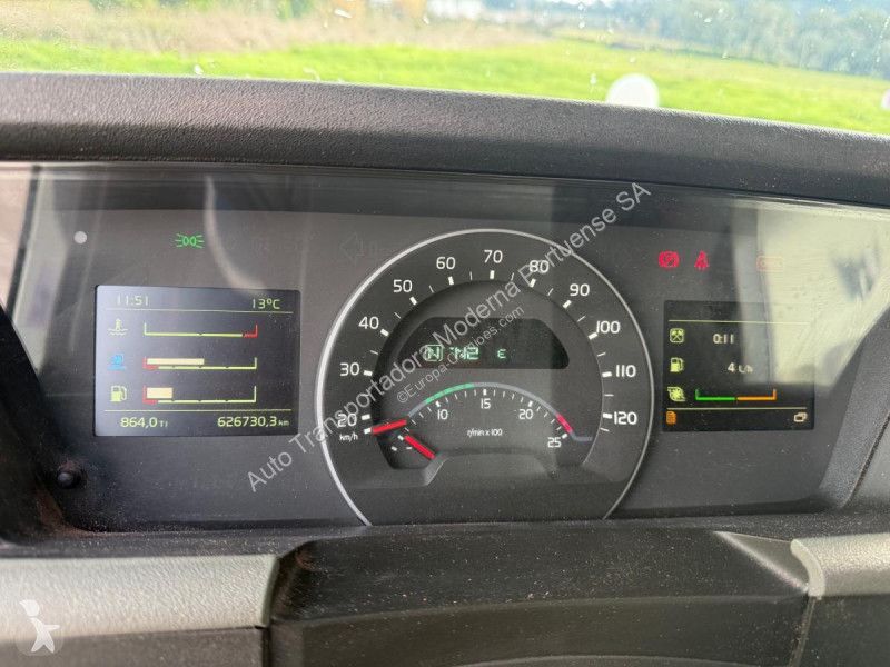 Tracteur Volvo 500
