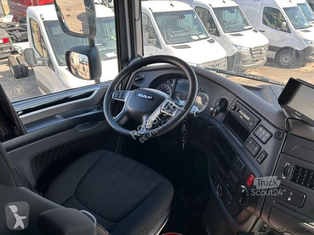 Tratores DAF 530 FT