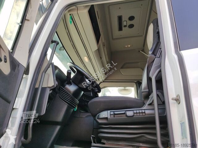 Tratores Ford  Tractor - F-MAX 2020 Comfort...