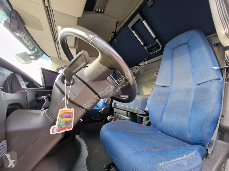 Trekker Volvo 13500 Globetrotter XL 6x2 -...