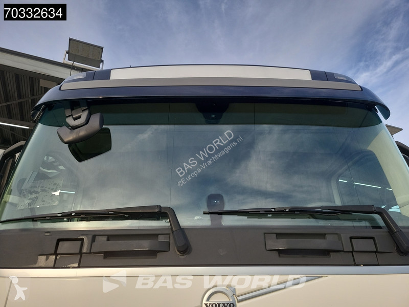 Trekker Volvo 460  4X2 ADR I-ParkCool ACC PTO